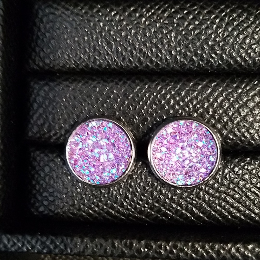 Purple druzy studs